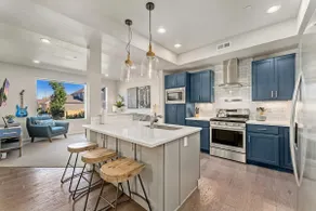 Stylish Music-Inspired Retreat Near Old Town FC - Image 2