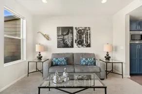 Stylish Music-Inspired Retreat Near Old Town FC - Image 5