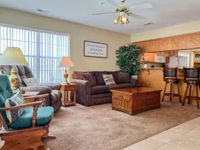 Sunroom, Fireplace: Lakefront Branson Condo - Image 3