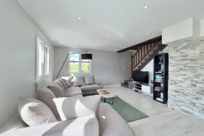 Comfortable Chalet - View of Lake Aiguebelette - Image 3