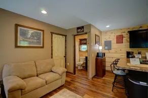 Dragon's Nest Cabin with Mountain Views - Image 4