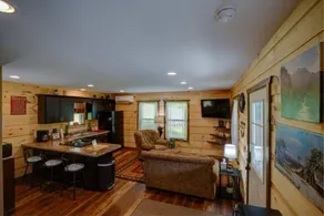 Dragon's Nest Cabin with Mountain Views - Image 3