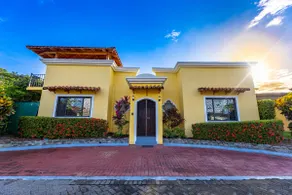 Casa Famosa - Large Family Home with Private Pool - Image 2