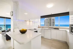 13A Peninsula - Image 3
