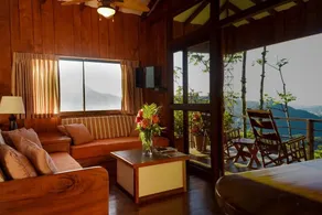 Quepos Santa Juana Lodge & Nature Reserve House - Image 3