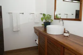 Quepos Santa Juana Lodge & Nature Reserve House - Image 5