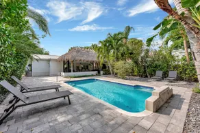 Daddy House-victoria Park With Pool - Image 5