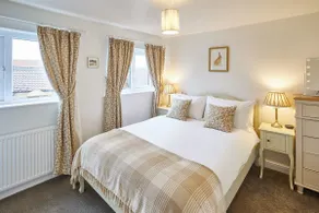 Host & Stay - Willow Cottage - Image 3