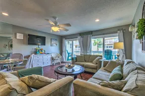 Sandpiper Cove Escape on Canal - Walk to Beach! - Image 4