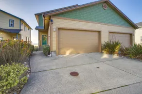 Quiet Waterfront Escape w/ Hot Tub & Beach Access! - Image 2