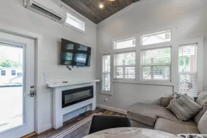 Sunrise At River Rocks Landing With 3 Pools 1 Bedroom Bungalow - Image 2
