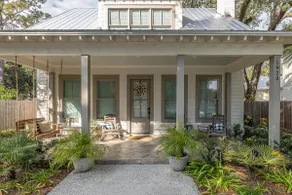 Gorgeous 4 bed/3.5 bath Home with Private Pool - Image 3