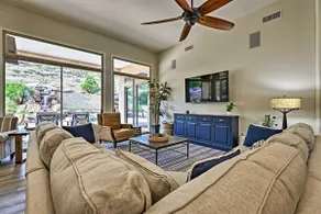 Patio, Playground! Glendale Family Gem Near Golf - Image 4