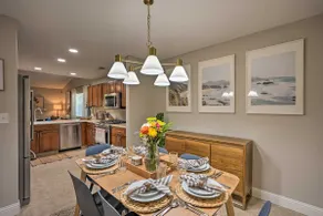 Family-Friendly Home, 6 Mi to Riverwalk Plaza - Image 2