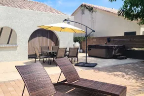 Hot Tub & Fire Pit: Phoenix Oasis Near Hiking! - Image 2