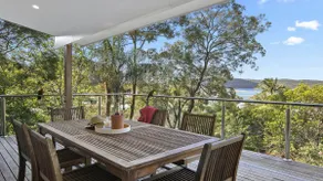 Bush Retreat with Bayviews at Pretty Beach - Image 2