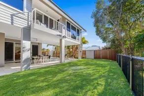 Sand & Sea Beach House - Image 2