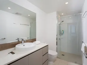 Comfortable Partial Ocean View 1-bedroom Apartment - Image 5