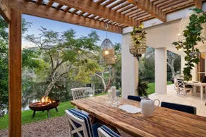 Luxury Lakeside Villa - Image 3