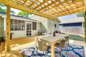 Oak Island Cottage: Minutes to Long Beach! - Image 3