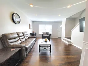 ★ 5min To Kellogg Park ★ Plymouth ★Parking ★W/D★76 - Image 4
