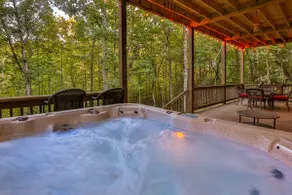 Luxury Creekside~ Hot Tub | Game Room | Fire Pit | Sleeps 8 - Image 3