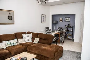 Rose Apartment 2-Bed Apt Sleeps 4 Town Centre Ayr - Image 2