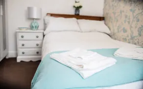 Rose Apartment 2-Bed Apt Sleeps 4 Town Centre Ayr - Image 3
