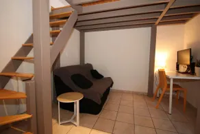 M14 Functional, quiet, central at La Menuiserie - Image 4