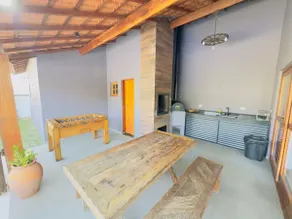 Country house in a condominium with heated pool - Image 4