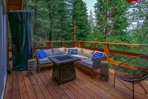 A-Frame of Mind- Beautiful Tri-Level w/Game Room - Image 3