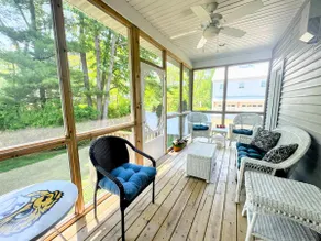 Frankie's Place-Dog Friendly-Screened Porch-HotTub - Image 5
