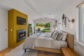 Haven with Pool, Hot Tub and Tastings Included - Image 3