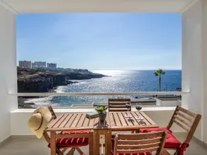 The Blue Anchor Panoramic sea views - Image 2
