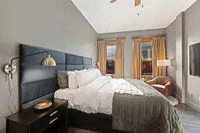 Junior Suite in the heart of downtown Manhattan - Image 2