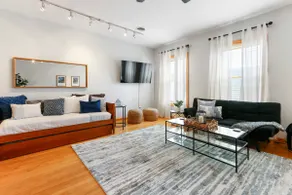 Suite 725 on Main |Recently Face-Lifted |Walkable Dwntwn Condo |Parking |Dining |Nightlife |Shopping - Image 5