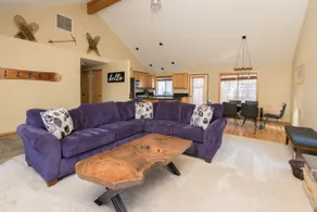The Quails Nest! SW Bend Custom Family Friendly Home ~ Fire pit ~ Pac Man - Image 3