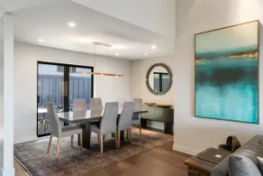 Luxury 3BR Hillside Retreat wAC Panoramic View - Image 4