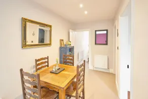 Kulla Loft 2 Bedroom Apartment Harrogate - Image 4