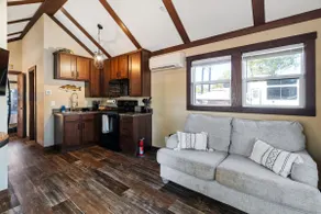 Dockside at River Rocks Landing - Image 2