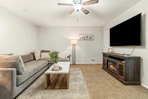 Downtown Caldwell | Golf Course View | Near I-84 | Fast WiFi | Sleeps 5 - Image 2