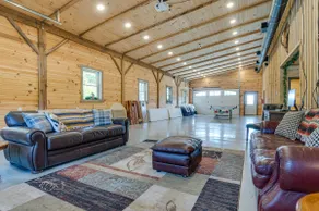 'Eagle Crest Lodge' - Large Group Getaway! - Image 3