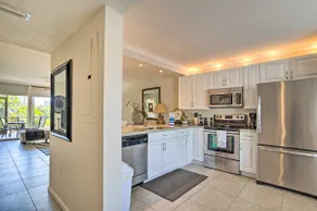Jupiter Condo w/ Pool Access, Walk to Beach! - Image 4