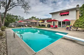 Spacious Family Glenwood Estates Home w/ Hot Tub! - Image 3