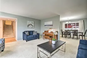 Spacious Family Glenwood Estates Home w/ Hot Tub! - Image 5