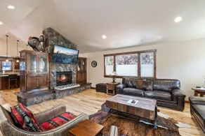 Bluebird Day Drake Escape - Image 3