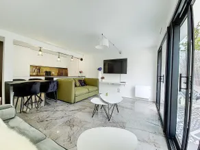 Luxurious apt with queen bed + Near Nantes 10 min - Image 2