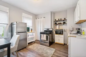 Cozy King Suite ~ $0 cleaning fee & pet friendly! - Image 4