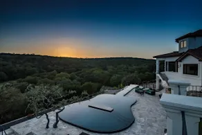 Austin Guitar Pool | 87.5 FT Guitar Pool - Image 4