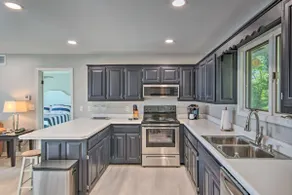 Table Rock Lake Hideaway w/ Deck: Bring Your Boat! - Image 3